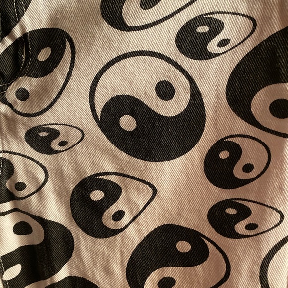 yin-yang print boyfriend jeans - Picture 3 of 4